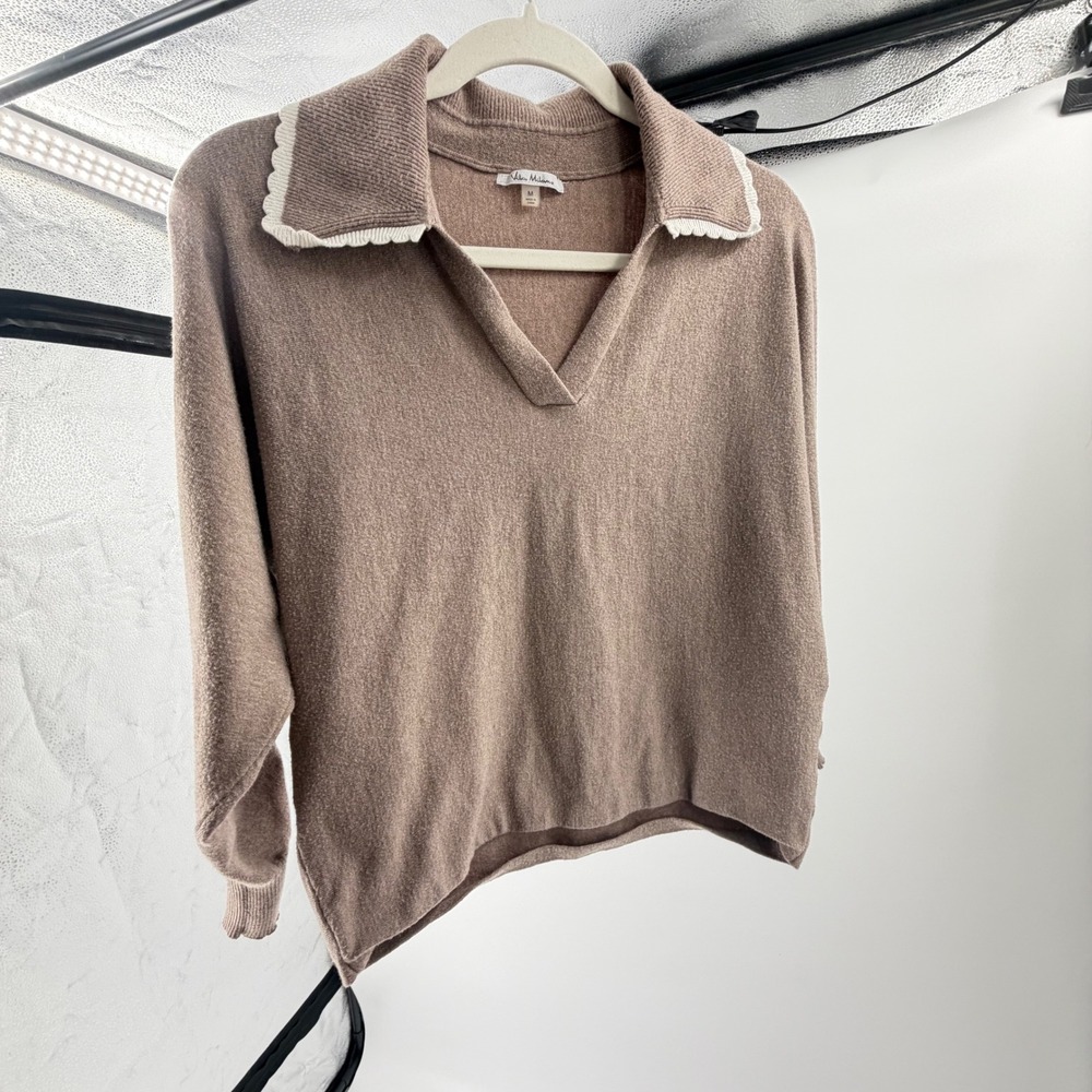 Golf prep Vila Milano Scalloped Collar V-Neck Sweater Taupe M quiet luxury